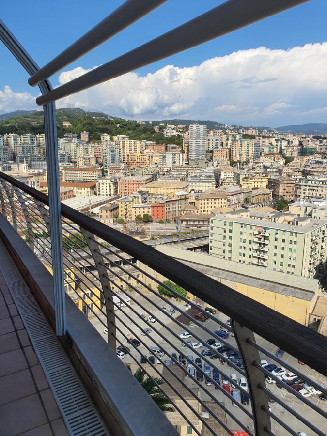 Ferienwohnung Attico Con Vista Su Genova Exterior foto